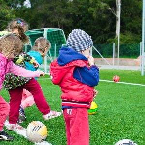 Which are the Nine Benefits of Playing Sports for Kids?