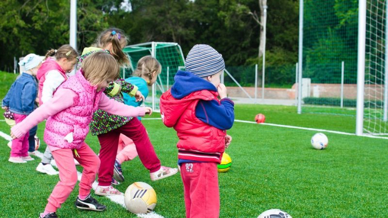Which are the Nine Benefits of Playing Sports for Kids?
